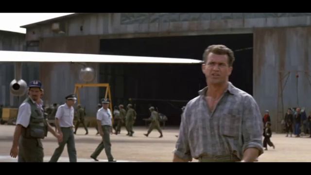 Air America - we aren't here - Mel Gibson смотреть онлайн