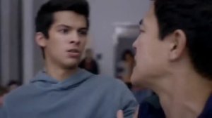 Кобра Кай | Заступился за девушку