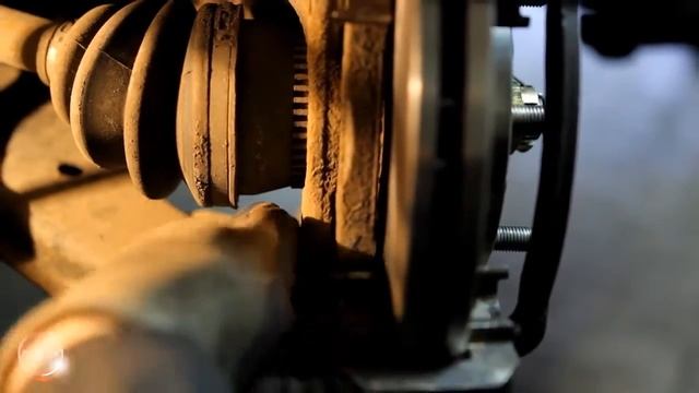 Замена тормозных дисков и колодок FENOX смотреть онлайн