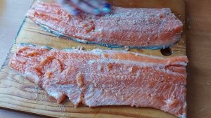 СОЛИМ ФОРЕЛЬ В ДОМАШНИХ УСЛОВИЯХ.