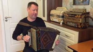 Паша гармонист - Он летал на вертолете