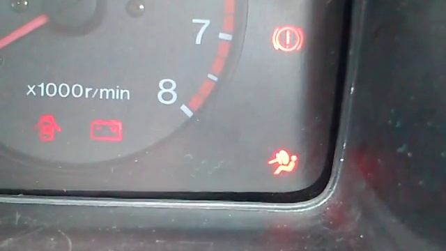 Самодиагностика подушек безопасности на Mazda Familia