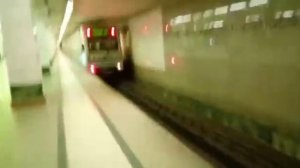 81740 Русич прибывает на станцию Буль Дмитрия Донского посадки нет