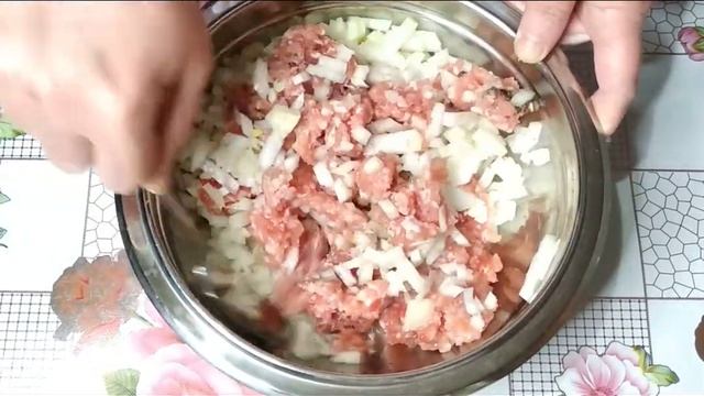 Беляши - гости татарской и башкирской кухни. Очень вкусный домашний рецепт!