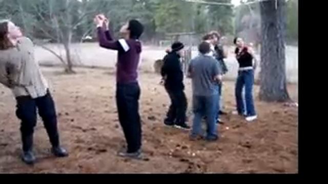 Apple Game at my brothers Birthday смотреть онлайн