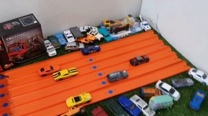 Гонки Хот Вилс. Hot Wheels Racing! Какая машина Хот Вилс выиграет?