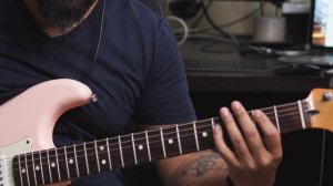 Ricky Martin - Livin' La Vida Loca | Easy Guitar Tutorial