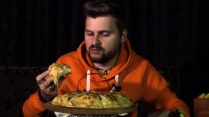 Легендарная ЧЕТЫРЕХЭТАЖНАЯ пицца / Crazy Brothers