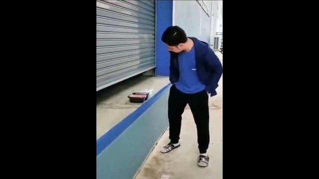 КОРОТКИЙ видео ПРИКОЛ.Удвоение.