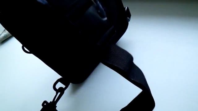 Черный питон (рюкзак/сумка) смотреть онлайн