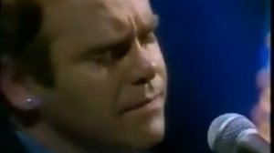 Elton John - Blue Eyes - Live Parkinson 1982
