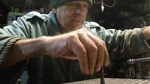 Ручная работа тащить бегемота из болота смотреть онлайн