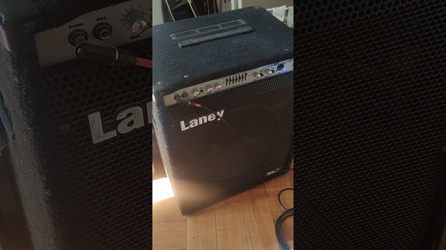Video de muestra, venta de bajo Ibanez SR300 y amplificador LANEY de 450W... venta por marketplace смотреть онлайн