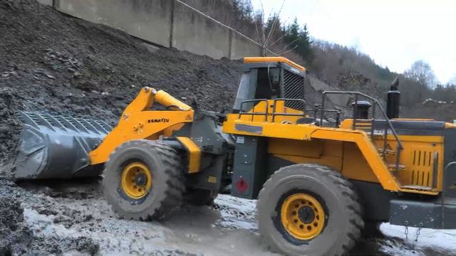RC Baustelle Extrem! Volvo A45G im Matsch! Mercedes Arocs 6x6 Tamiya. смотреть онлайн