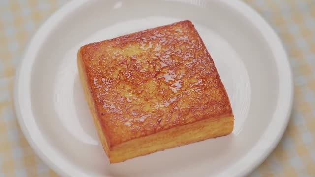 Рецепт мягких французских тостов: это так вкусно и так просто смотреть онлайн