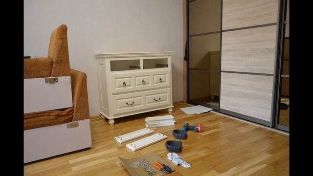 Собираем комод Бьерт 1-8 (слоновая кость) из массива карельской сосны смотреть онлайн