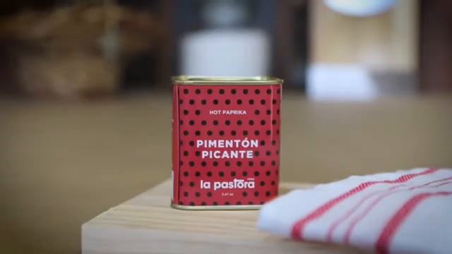 Над производством настоящей испанской паприки! смотреть онлайн