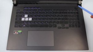 Игровой ноутбук ASUS ROG Strix G17 2022 G713RM. С таким экраном противник не страшен