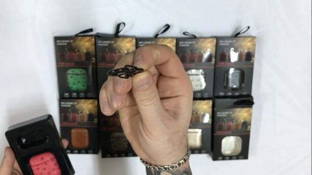 Чехлы для AirPods пластик под кожу страуса смотреть онлайн