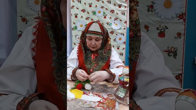Мастер-класс по изготовлению народной куклы-оберега " Семья"