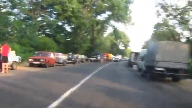 2009 год. Каменка-Днепровская. Овощной рынок на трассе.