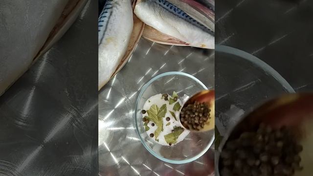Быстрый сухой способ засолки скумбрии //очень вкусная-ароматная//
