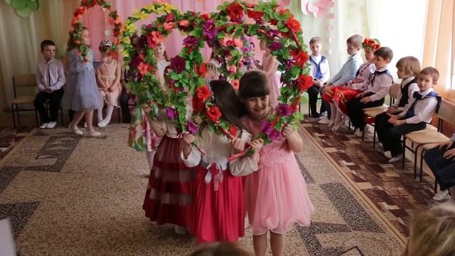 Утренник "Праздник весны" 2019, часть 1, смотреть онлайн