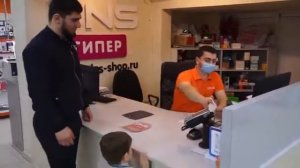Сколько Хасбулла потратит денег за 3 минуты 😶😶🤔😱?¿? Хазбик - МИЛЛИОНЕР