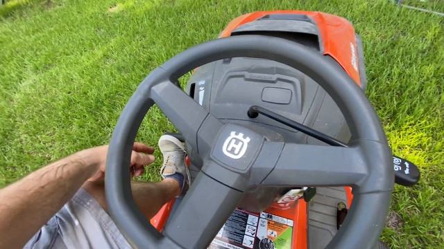Husqvarna 6 month Review! Riding 42" Mower 18.5hp смотреть онлайн