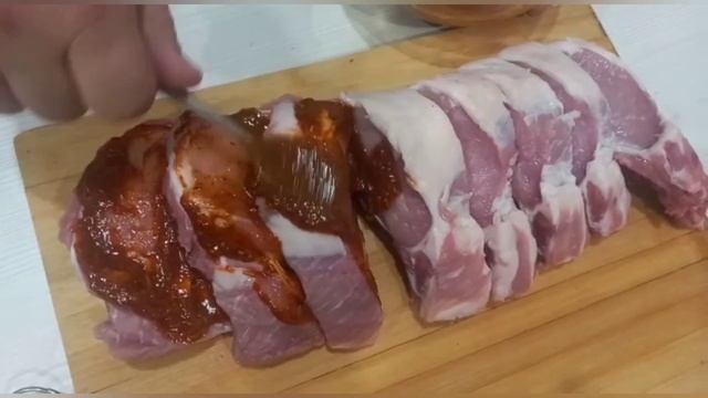 Маринованные рёбрышки с картофелем.