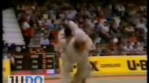 JUDO 1983 European Championships: Dimitar Zapryanov (BUL) - Khabil Biktashev (URS)