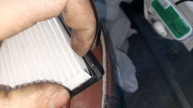 как заменить фильтр печки в авто Hyundai solaris смотреть онлайн