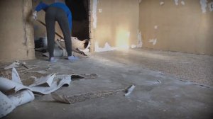 Как легко снять старый линолеум | Как быстро снять приклеенный линолеум