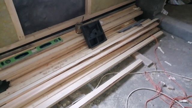 БАНЯ. Утеплили стекловатой и фольгой.
