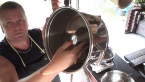 Сок из красной и черной смородины