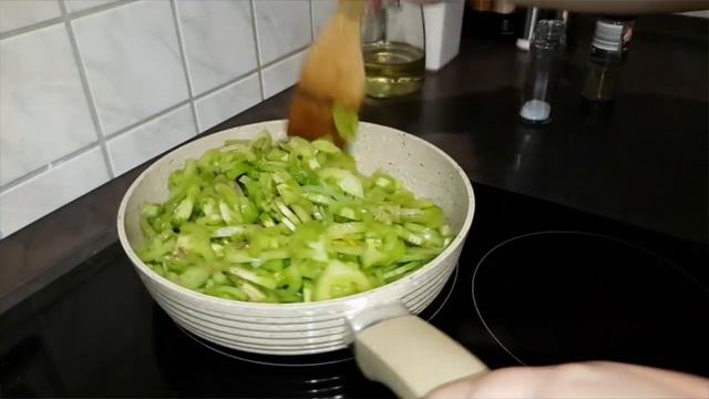 Жареные зелёные помидоры !!!