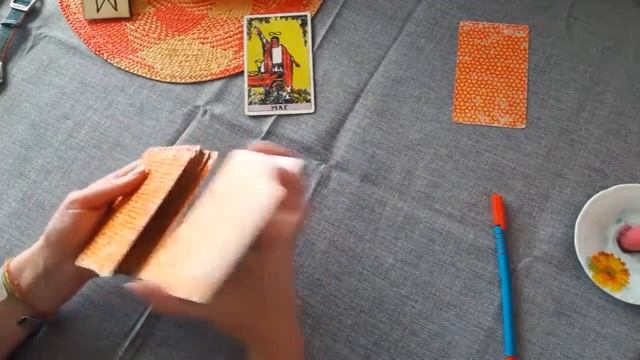 ЧТО ЗАГАДАТЬ НА НОВЫЙ ГОД 4 варианта(....-- 14.40--23.06--36.35) смотреть онлайн