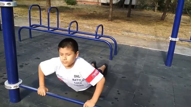 УТРЕННЯЯ ЗАРЯДКА НА СВЕЖЕМ ВОЗДУХЕ!!! смотреть онлайн