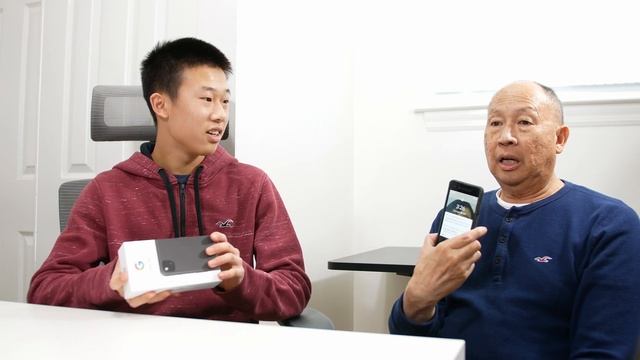 Surprising My Dad With a New Smartphone - Google Pixel 4a! смотреть онлайн