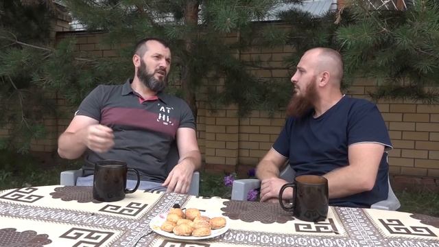 Диалог двух мужчин. Сожительство. Воспитание, ответственность.