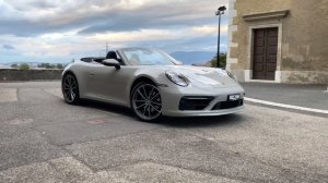 2020 Porsche 911/992 Carrera 4 Cabriolet Chalk Grey