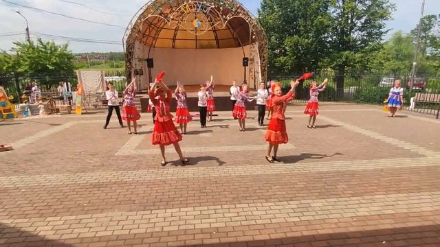 Хореографический ансамбль "Планета детства" танец "Золотая ярмарка"