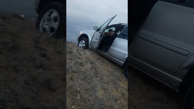 MERCEDES ML 320 VS OPEL FRONTERA SPORT 2.0, МЕРСЕДЕС МЛ 320 ПРОТИВ ОПЕЛ ФРОНТЕРА СПОРТ 2,0 смотреть онлайн