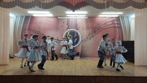 Белорусский народный танец "Полька по кругу"