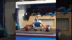 Ilya Ilyin snatch warm ups - Илья Ильин разминка в рывке