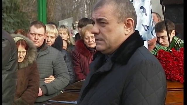 Похороны сотрудника «Беркута» смотреть онлайн