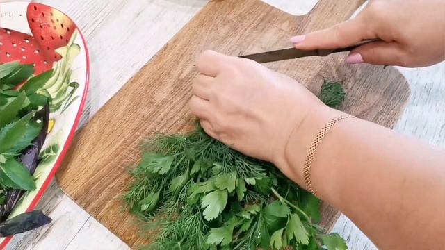 ?Базиликовый СОУС СУГО! К Мясу, к борщу или просто намазать на ХЛЕБ. СОУС с Базиликом на зиму РЕЦЕП смотреть онлайн