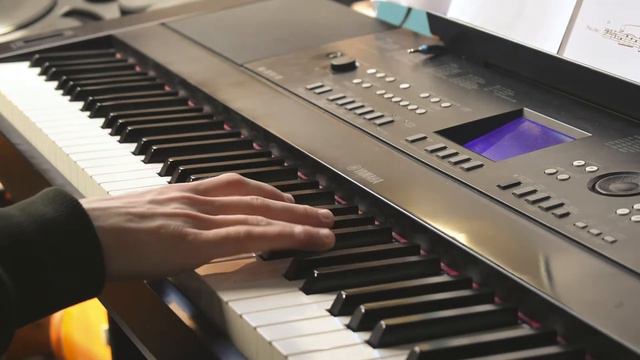 Robert Owen - A Step Back (Video) смотреть онлайн