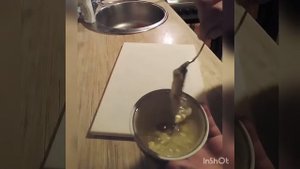 "Проклейка холста желатином" художник Ашот Тунян