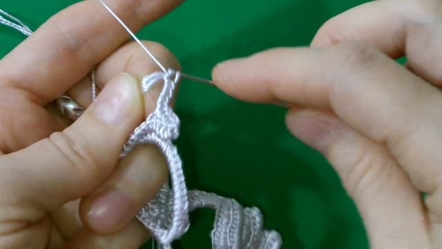 Листик крючком.Листики на бурдоне. Обвязка края изделия листиками.Ирландское кружево.Мотив крючком.